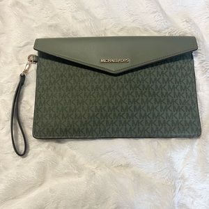 Michael Kors Large Wristlet Clutch